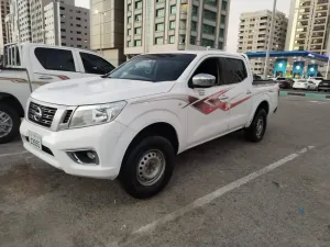 2016 Nissan Navara in dubai