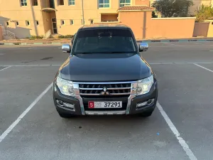 2015 Mitsubishi Pajero in dubai