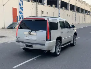 2012 Cadillac Escalade