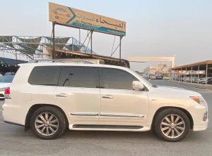 2011 Lexus LX 570