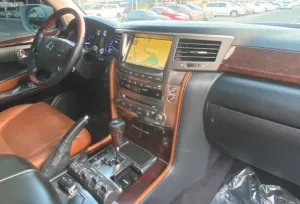 2011 Lexus LX 570