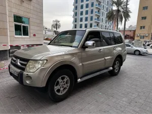 2008 Mitsubishi Pajero in dubai