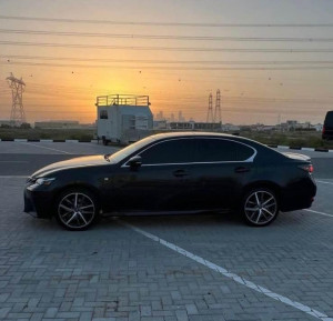 2018 Lexus GS in dubai