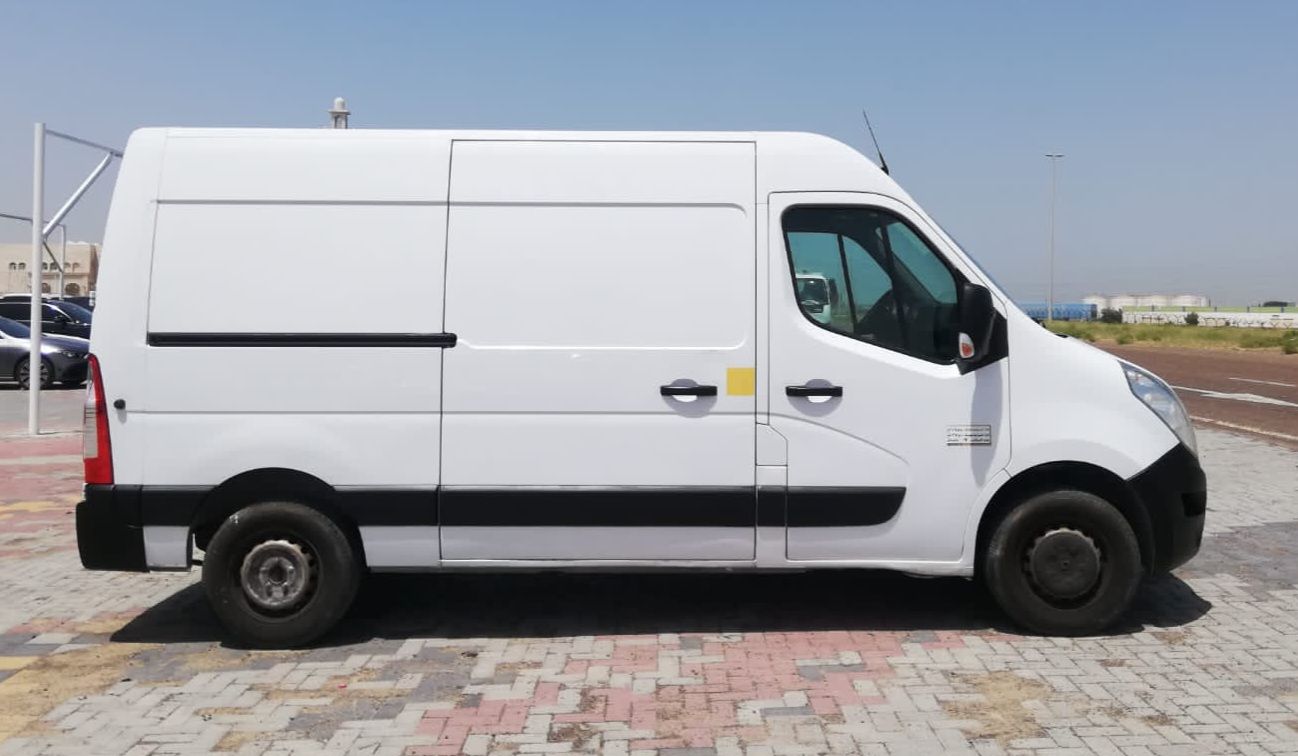 2020 Renault Master