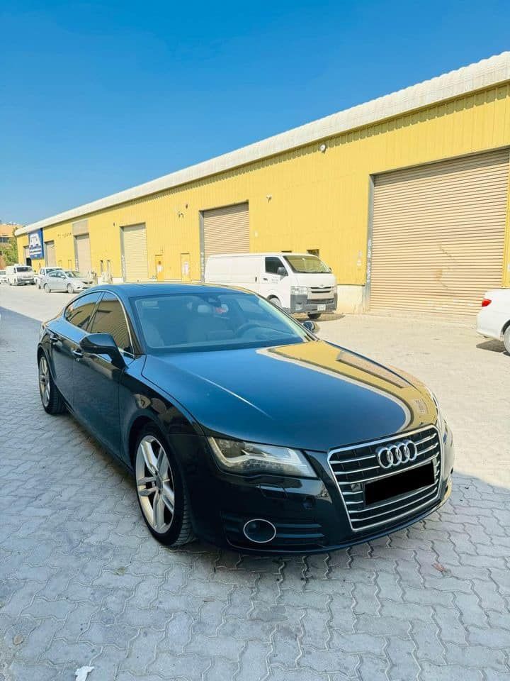 2011 Audi A7 in dubai