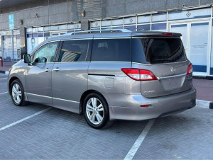 2012 Nissan Quest