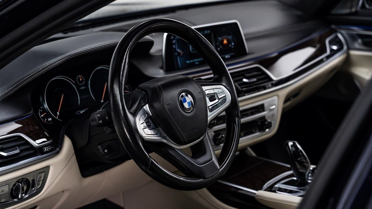 2016 BMW 7-Series