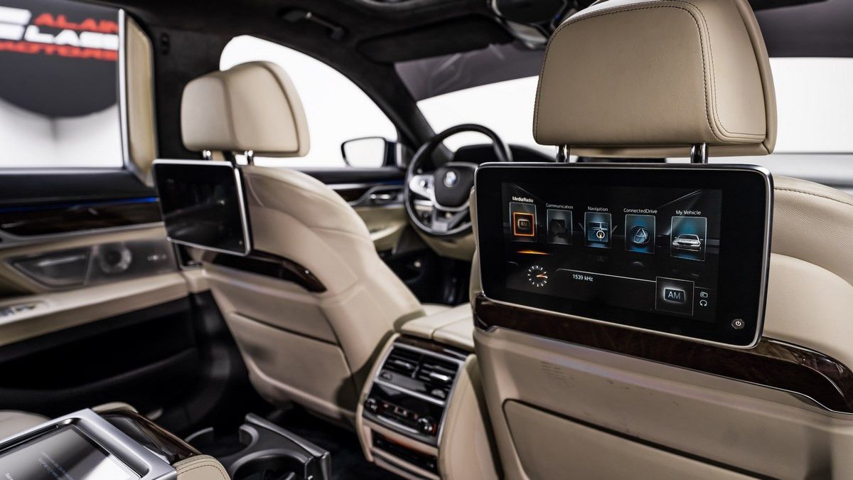 2016 BMW 7-Series