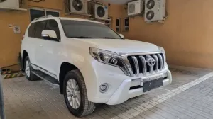 2017 Toyota Prado in dubai