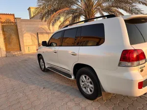 2011 Toyota Land Cruiser