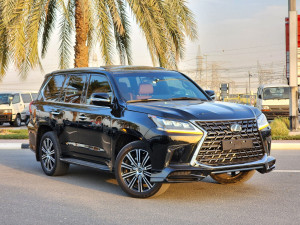 2020 Lexus LX 570 in dubai