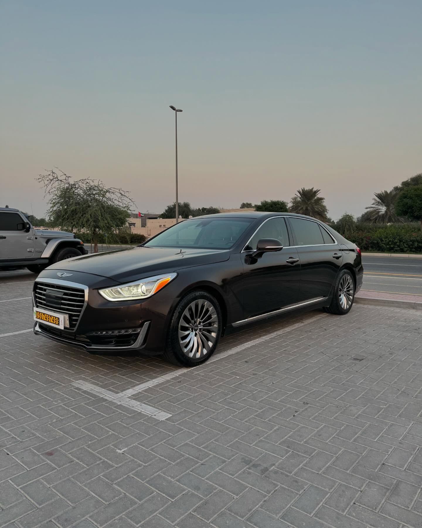 2018 Genesis G90 in dubai