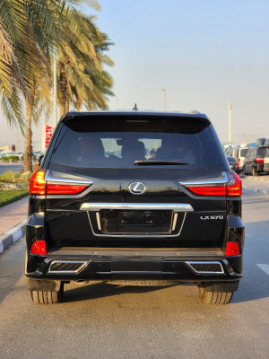 2020 Lexus LX 570