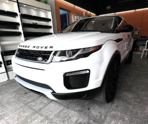 2016 Land Rover Range Rover Evoque in dubai