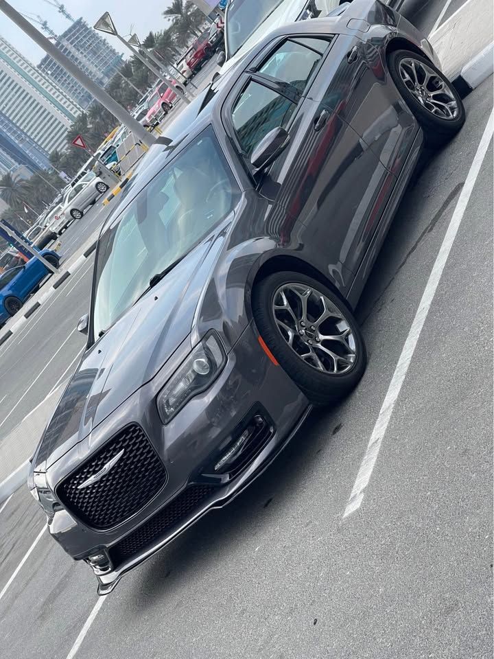 2018 Chrysler 300