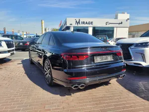 2021 Audi S8