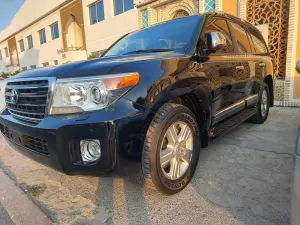 2014 Toyota Land Cruiser