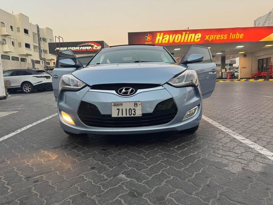 2014 Hyundai Veloster in dubai