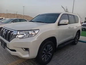 2022 Toyota Prado in dubai