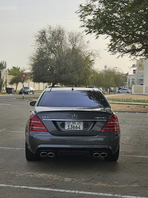 2007 Mercedes-Benz S-Class