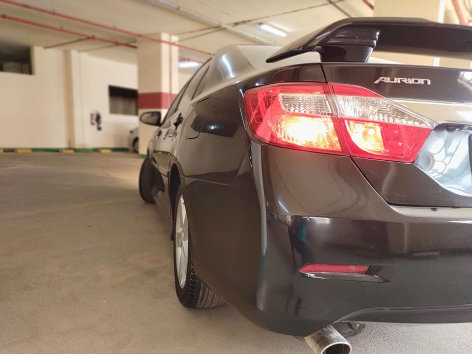 2013 Toyota Aurion