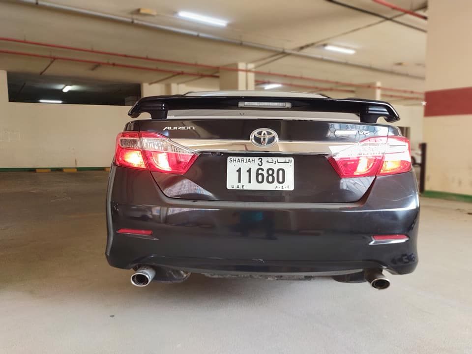 2013 Toyota Aurion