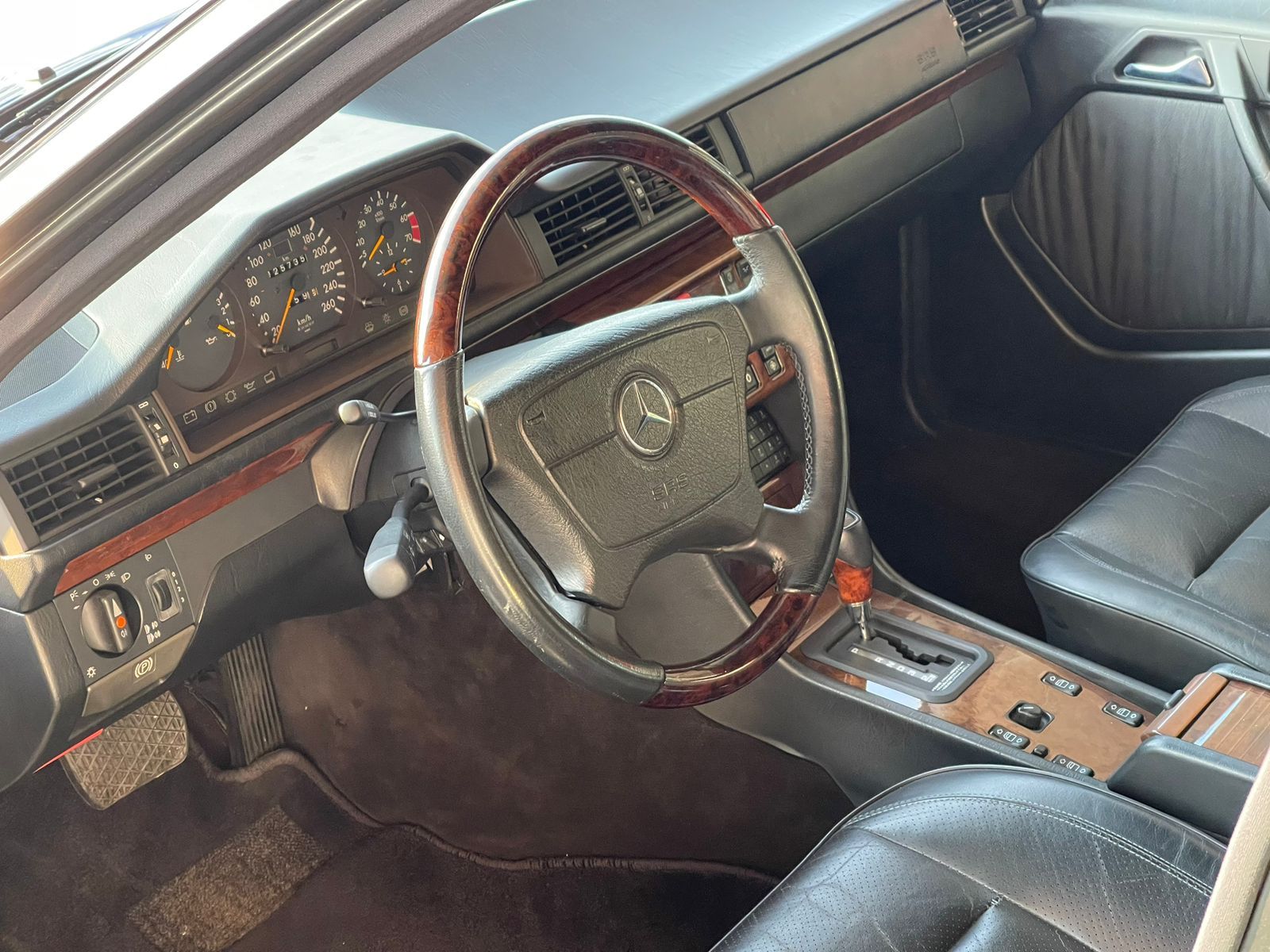 1994 Mercedes-Benz E-Class