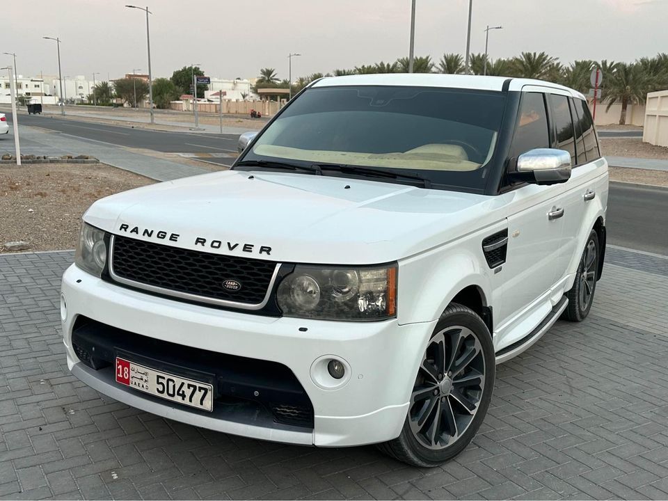 2012 Land Rover Range Rover Sport in dubai