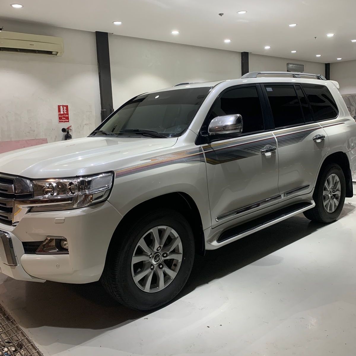 2016 Toyota Land Cruiser