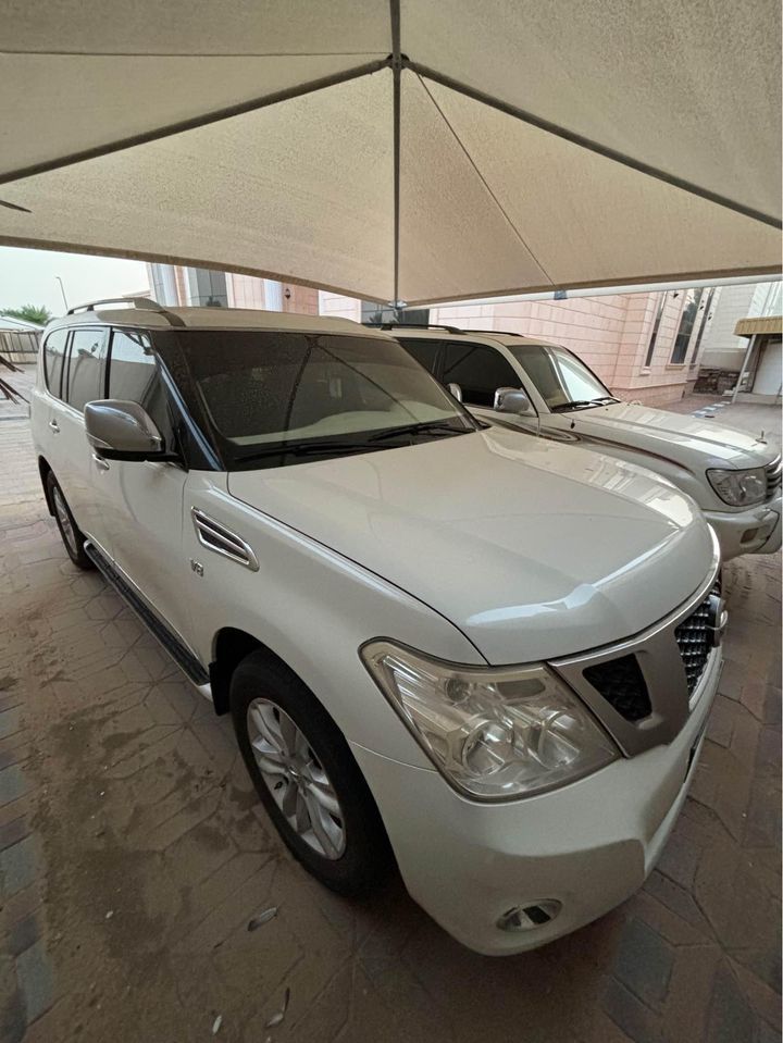 2012 Nissan Patrol LE