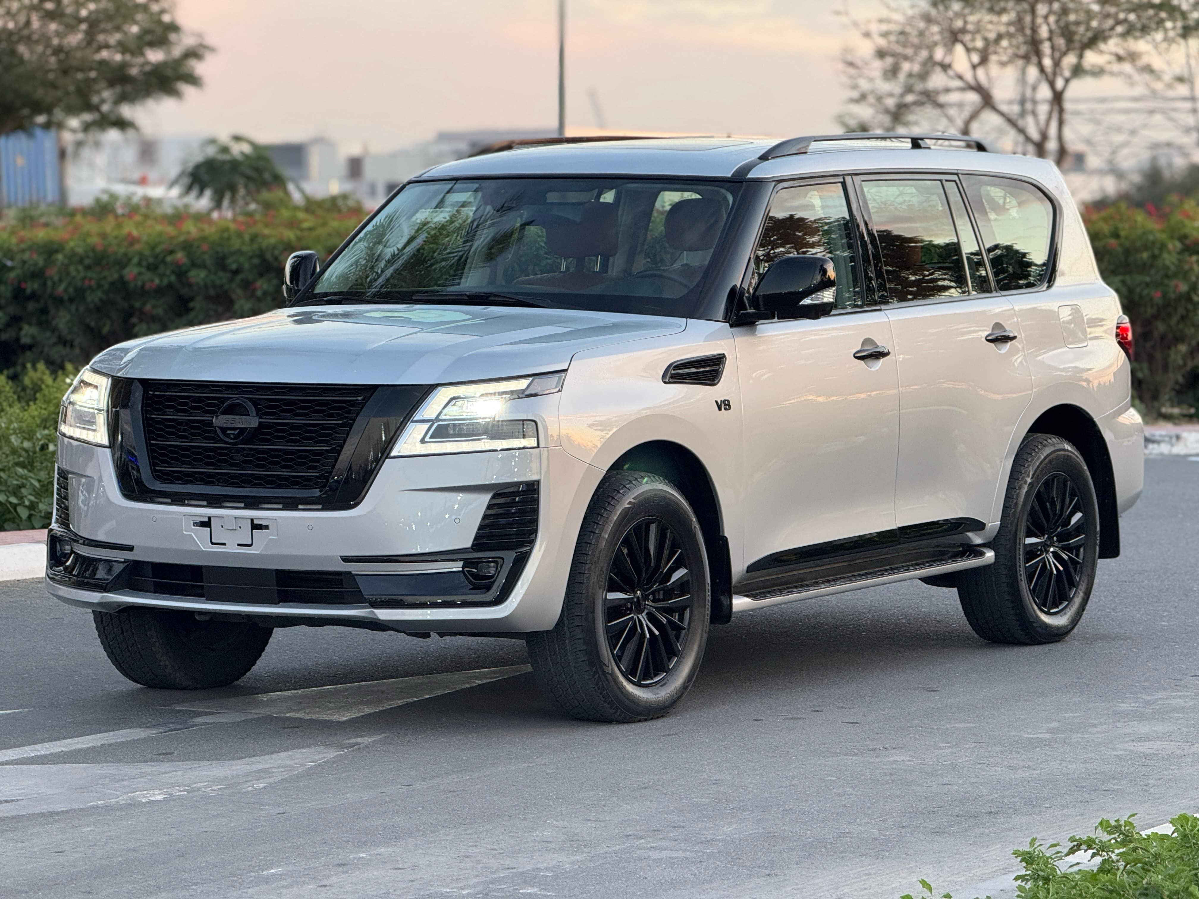 Nissan Patrol Nismo 5.6L GCC SPEC NEAT AND CLEAN