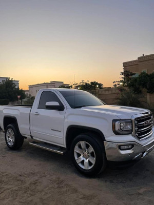 2018 GMC Sierra