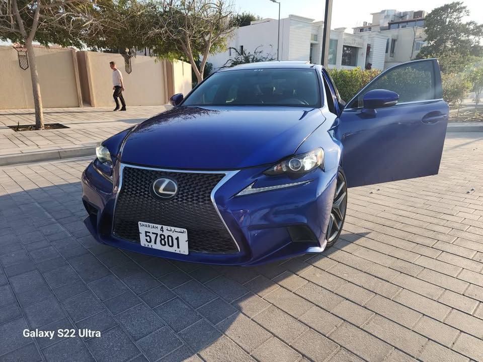 2016 Lexus IS