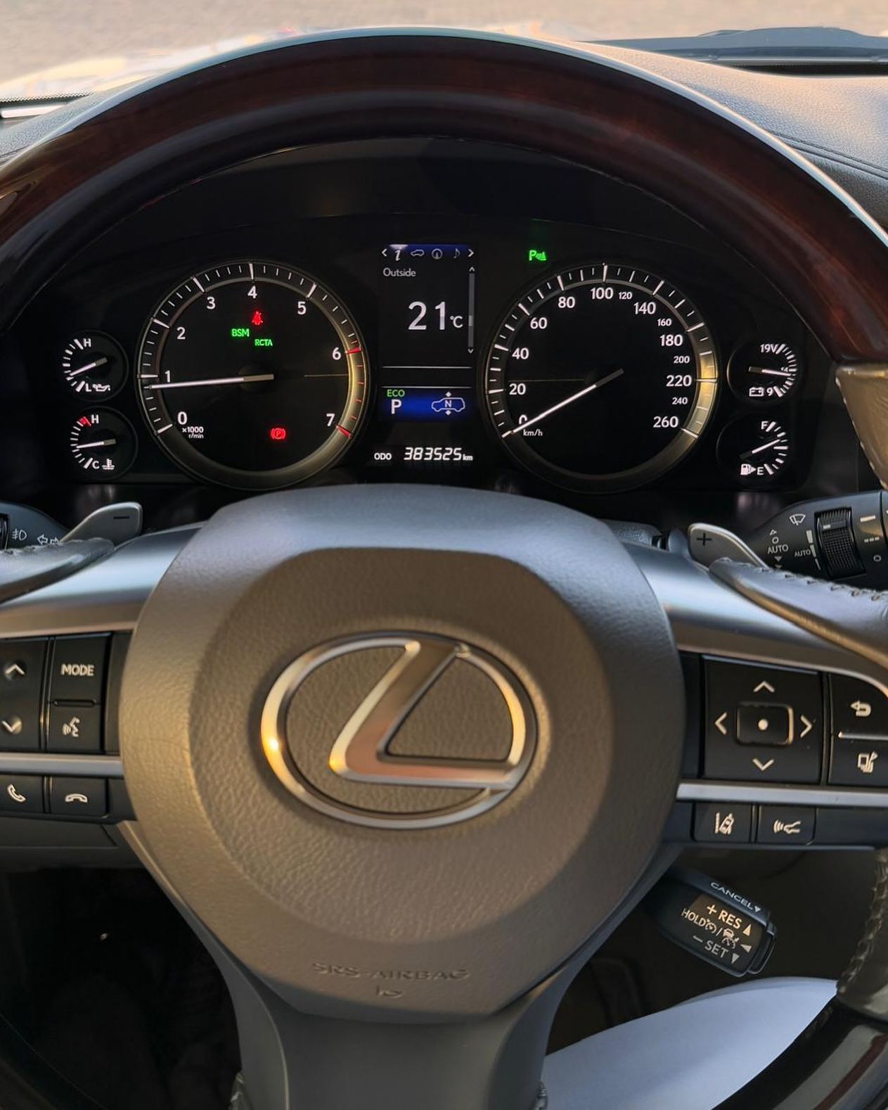 2016 Lexus LX 570