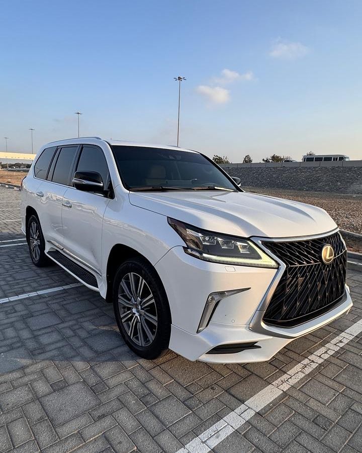 2016 Lexus LX 570