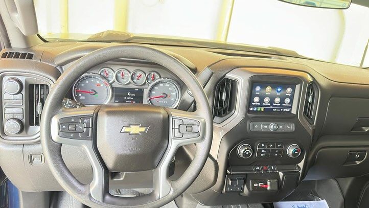 2023 Chevrolet Silverado