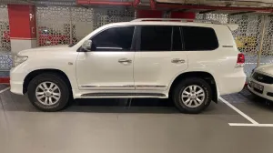 2011 Toyota Land Cruiser