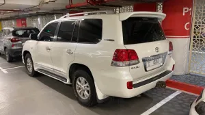 2011 Toyota Land Cruiser