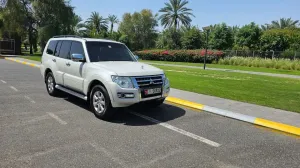 2016 Mitsubishi Pajero