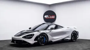 2021 McLaren 765LT in dubai