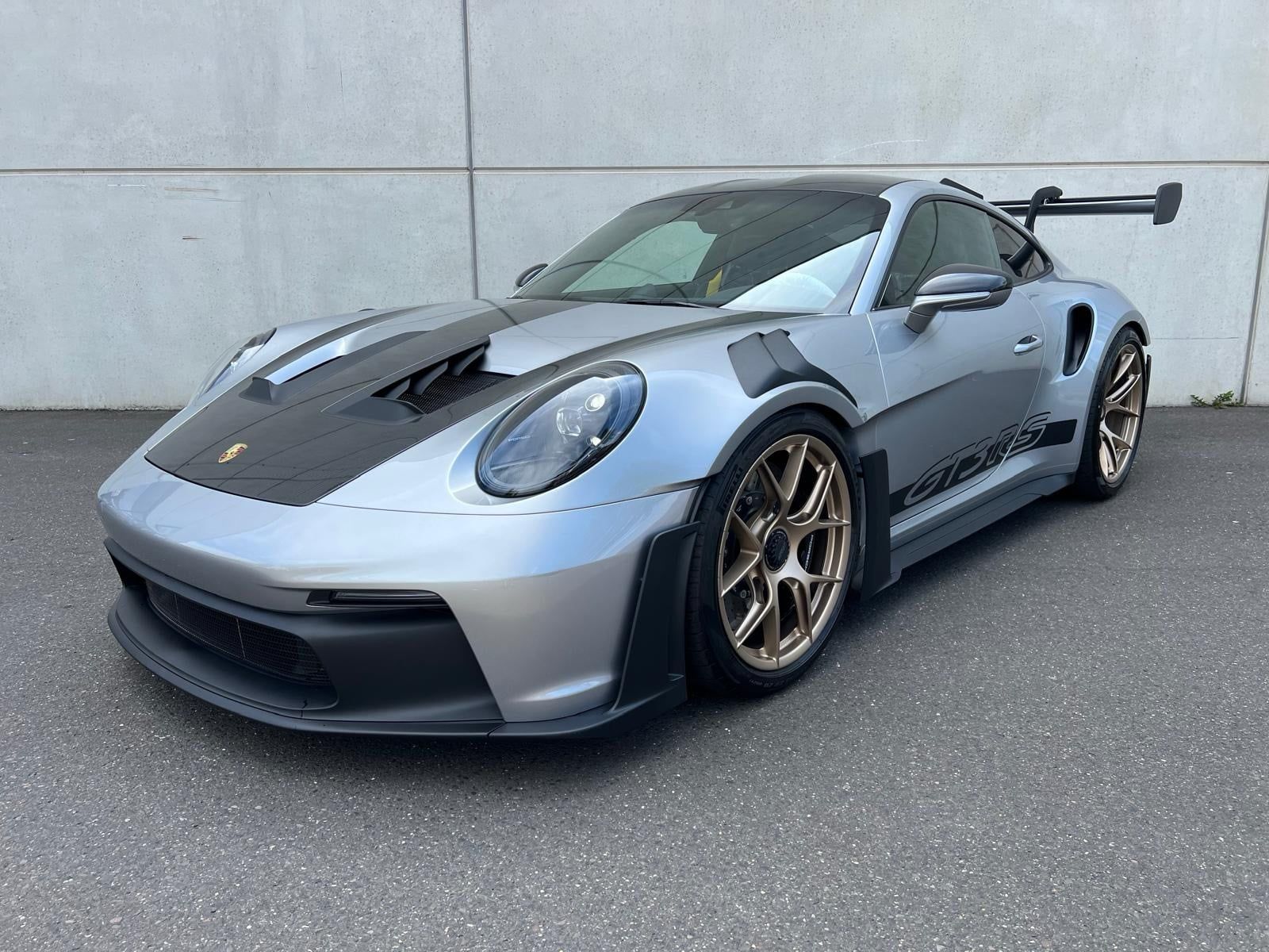 2024 Porsche GT3 RS in dubai