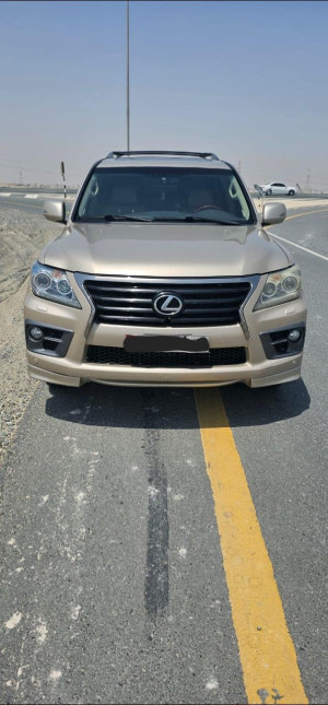 2013 Lexus LX 570