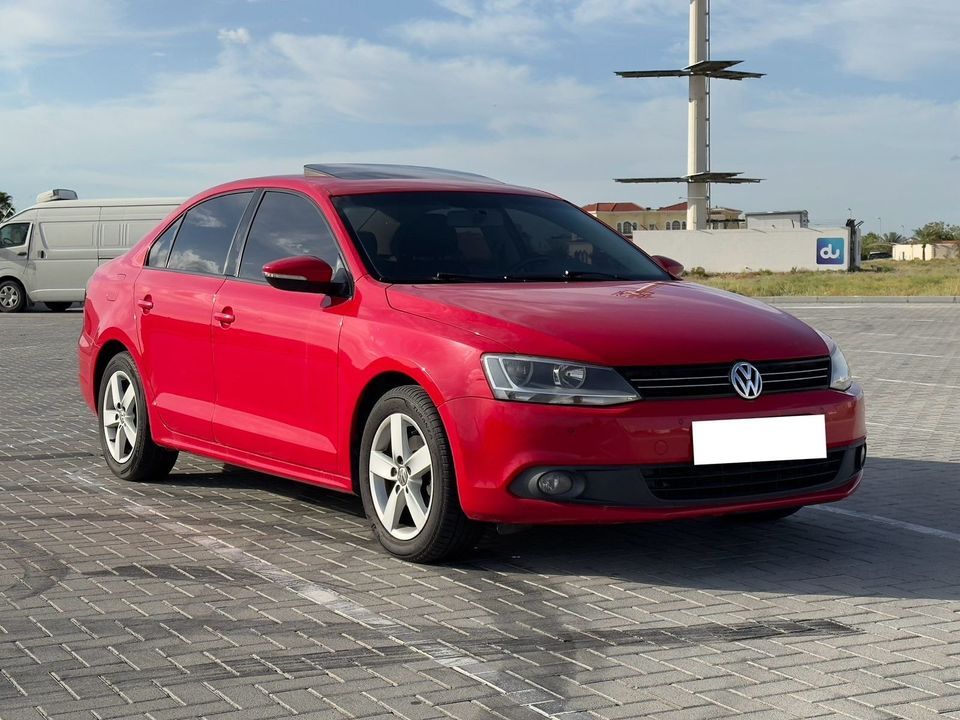 2015 Volkswagen Jetta in dubai