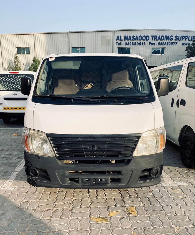 2011 Nissan Urvan in dubai