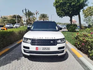 2013 Land Rover Range Rover in dubai