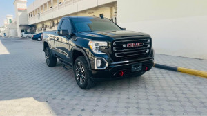 2021 GMC Sierra in dubai