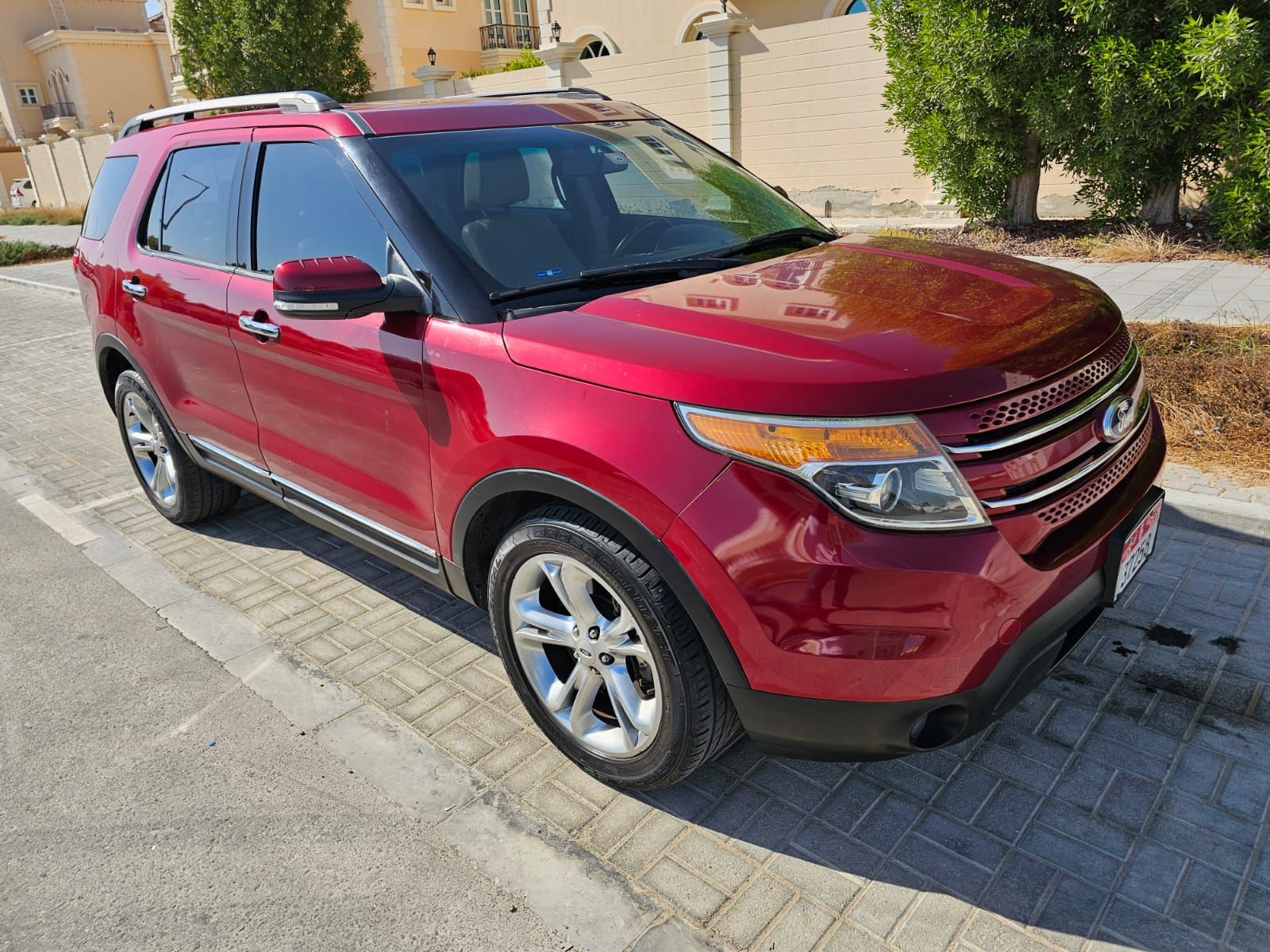 2014 Ford Explorer in dubai