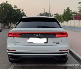 2023 Audi Q8