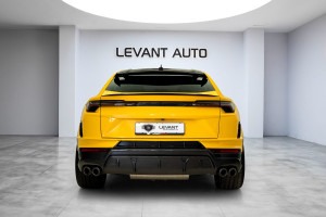 2023 Lamborghini URUS