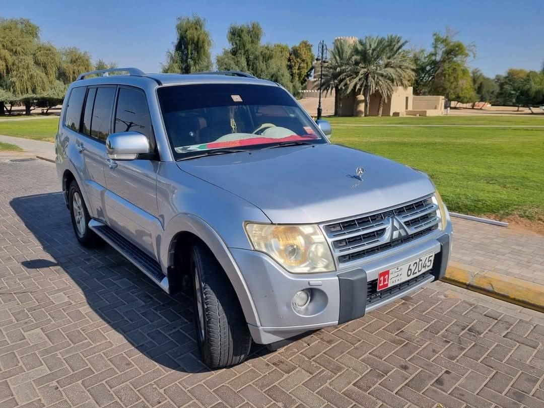 2011 Mitsubishi Pajero in dubai